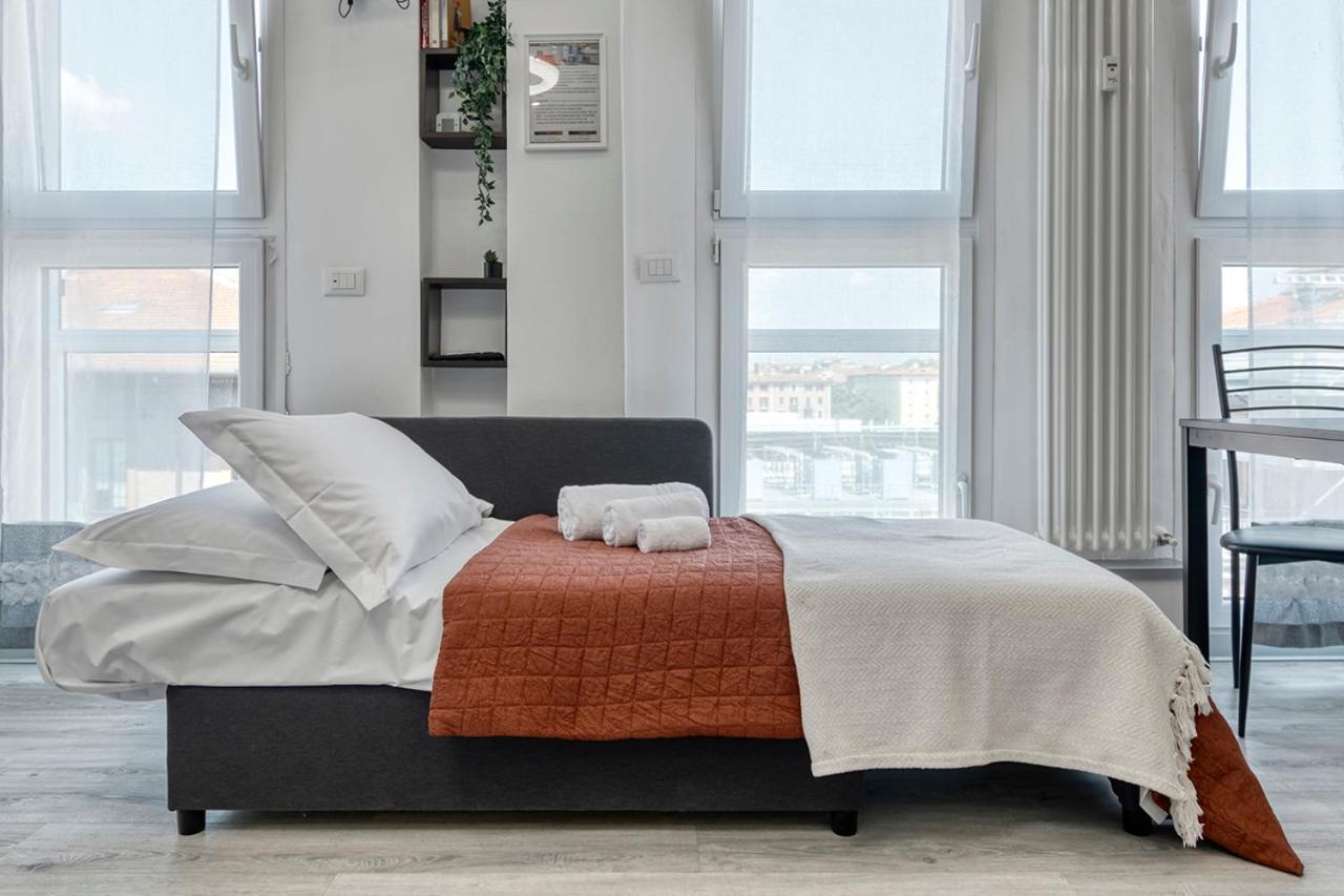 Front Station Apartment - Stazione Centrale Di Bolonia Zewnętrze zdjęcie