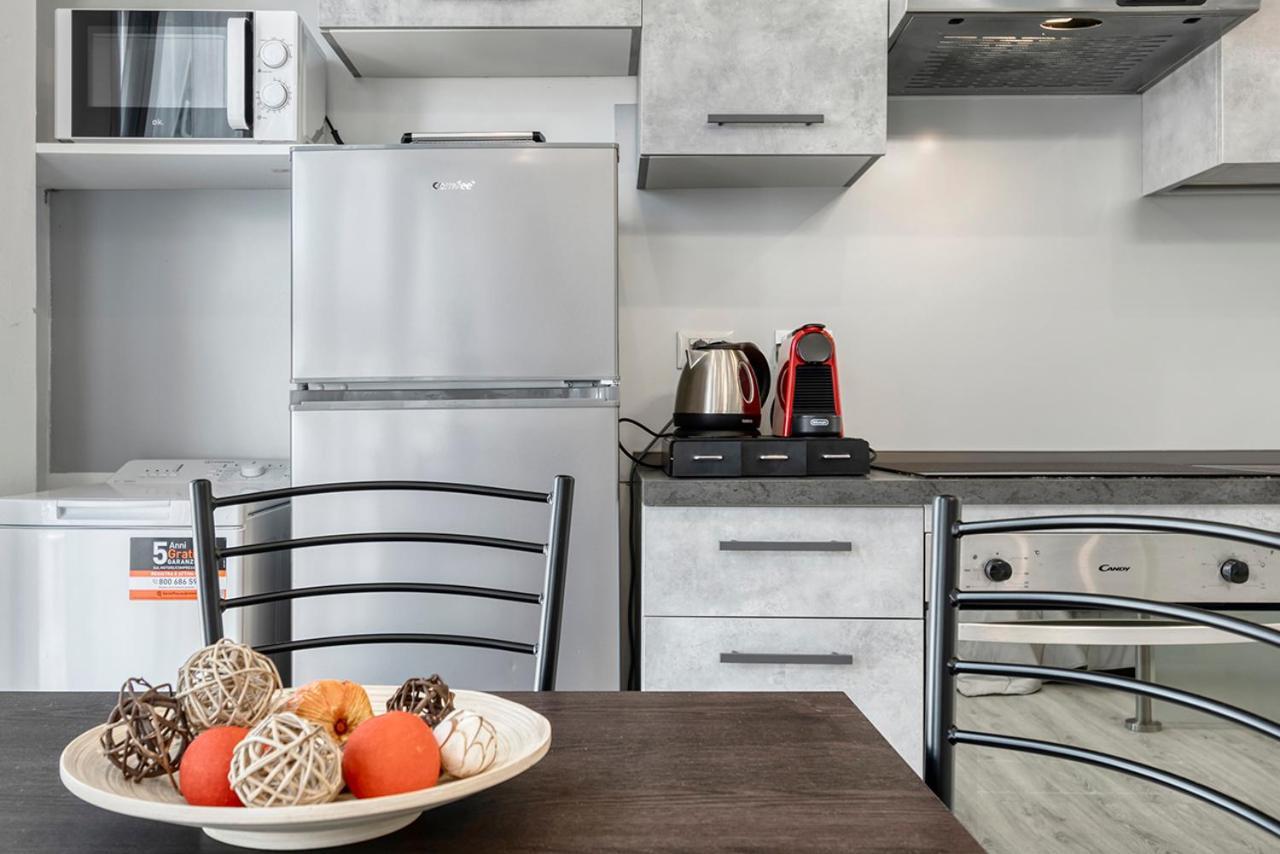 Front Station Apartment - Stazione Centrale Di Bolonia Zewnętrze zdjęcie